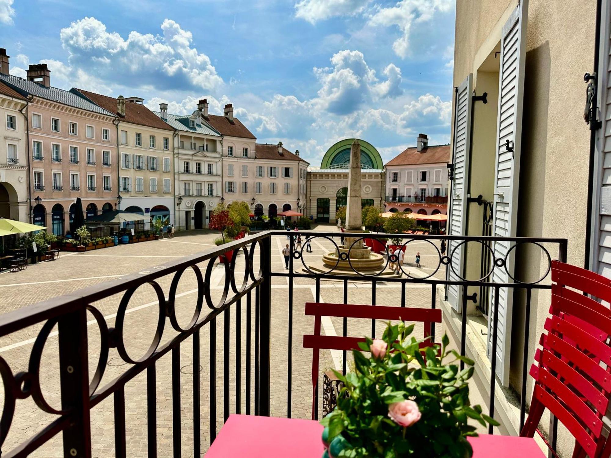 Appt Vue Place De Toscane - 4Min Disneyland-Paris Σερί Εξωτερικό φωτογραφία