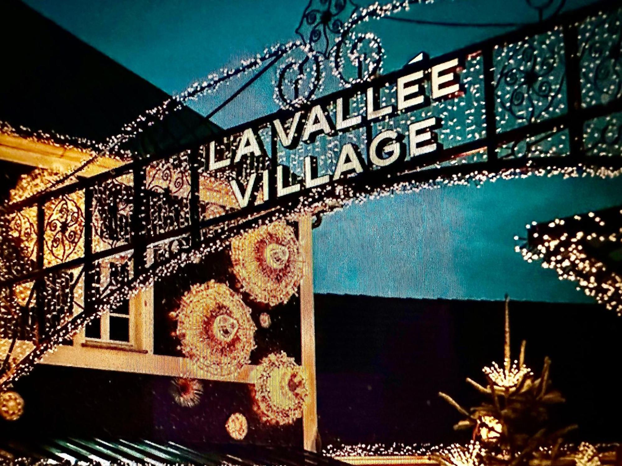 Appt Vue Place De Toscane - 4Min Disneyland-Paris Σερί Εξωτερικό φωτογραφία