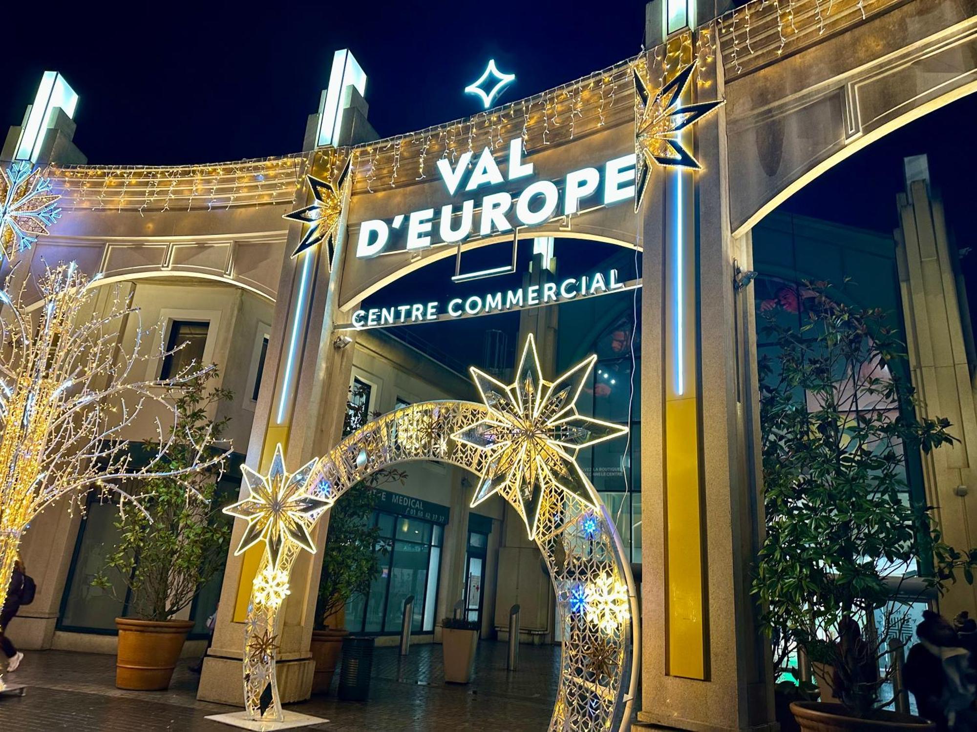 Appt Vue Place De Toscane - 4Min Disneyland-Paris Σερί Εξωτερικό φωτογραφία