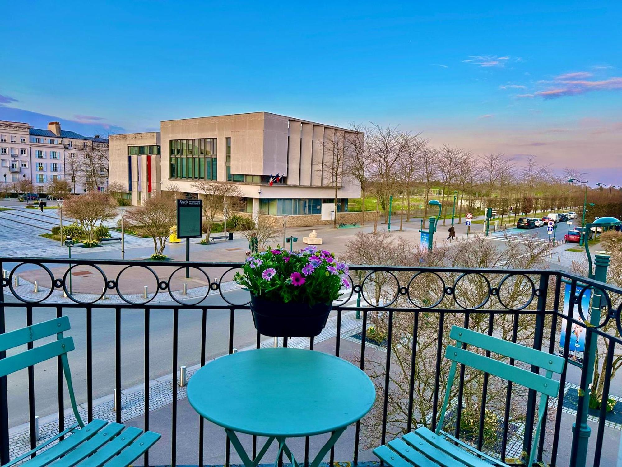 Appt Vue Place De Toscane - 4Min Disneyland-Paris Σερί Εξωτερικό φωτογραφία